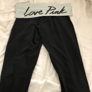 VS Pink Cropped Yoga Leggings